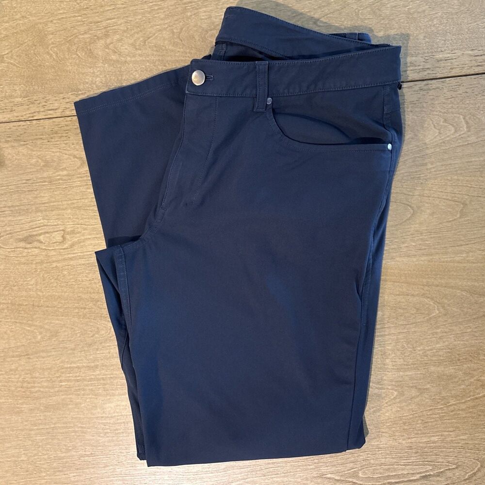 Lululemon Pants Mens 34x 29 Gray ABC 5-Pocket Warpstreme *Flaw